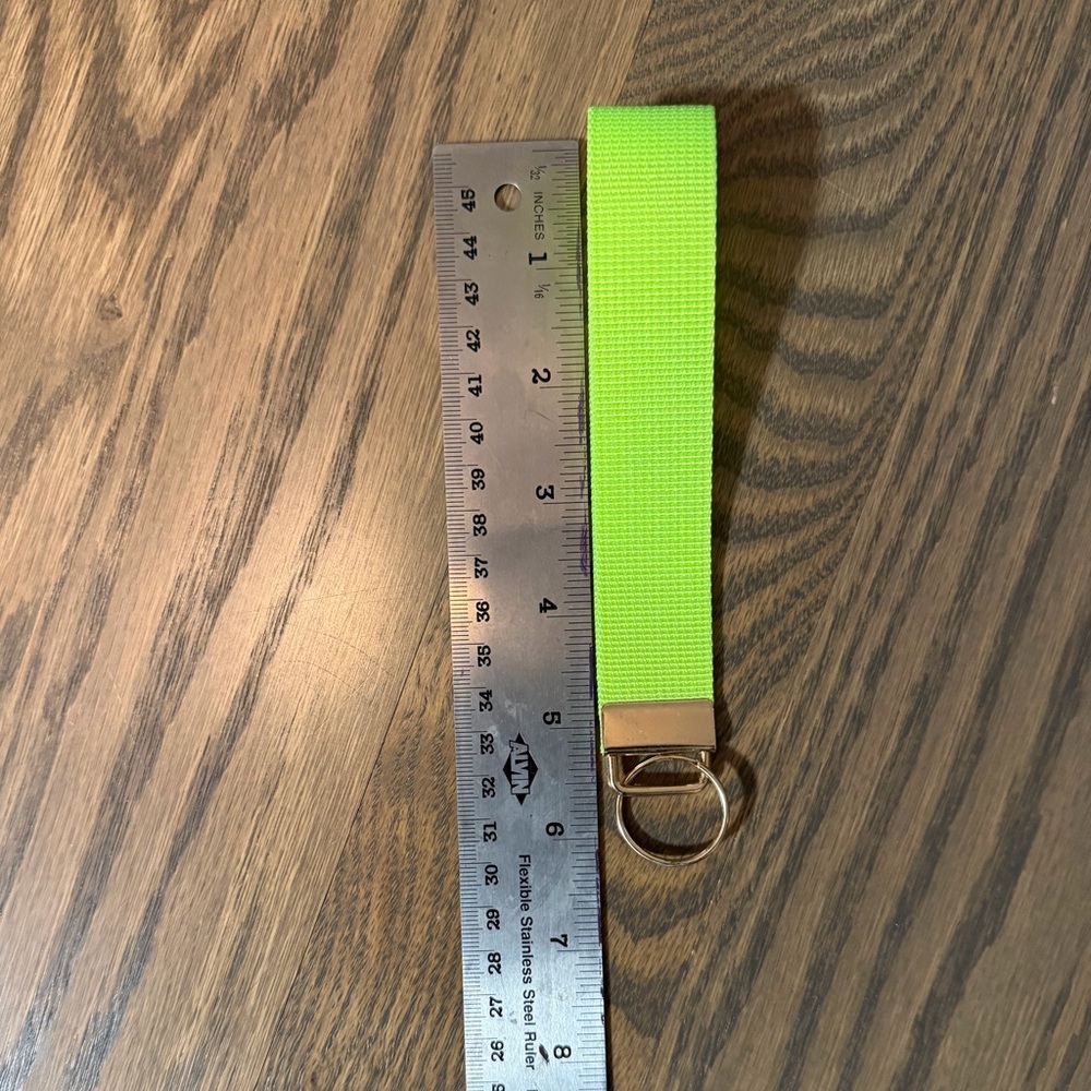 Neon yellow/Green Keychain Accessory - Picture 5 of 5